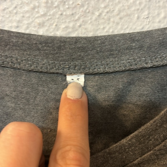 No brand “beer babe” graphic tee size medium - Picture 3 of 4